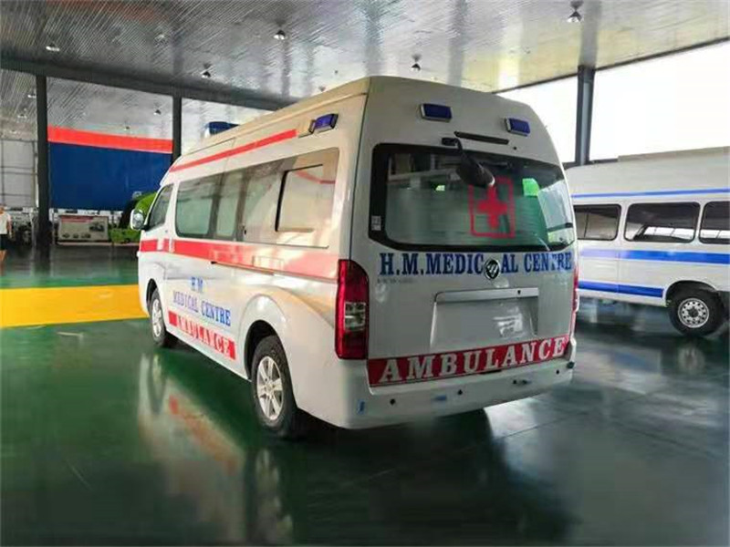 福田G9救護(hù)車（轉(zhuǎn)運(yùn)型、監(jiān)護(hù)型）汽油版